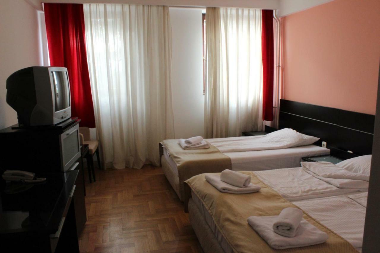Hotel Beograd - Yu Lukavica 外观 照片